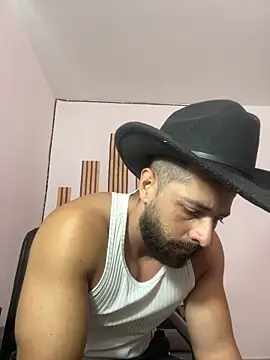 Snapshot of magnumchris chatting on June 2026 07:25:01 PM magnumchris online show from June 2026 07:25:01 PM