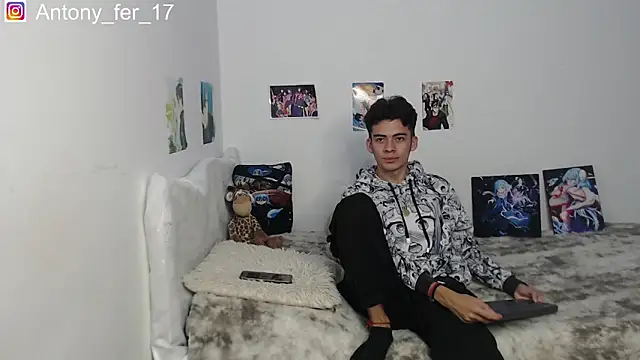 Rimuru17 online show from February 2026 03:38:02 AM