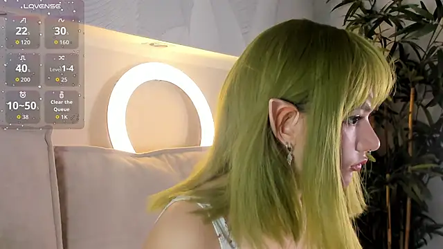 Snapshot of Molly_Platt chatting on November 2025 09:14:02 AM Molly Platt online show from November 2025 09:14:02 AM