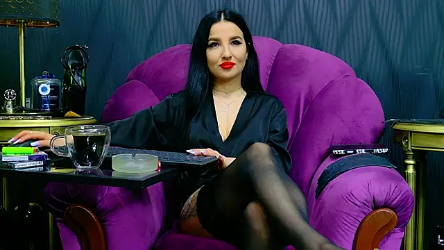 VivianReeve online show from April 2026 05:43:02 AM