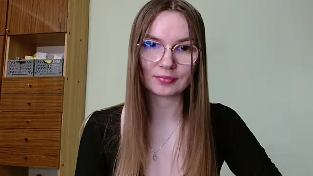LooveELLYx online show from January 2026 09:42:01 PM