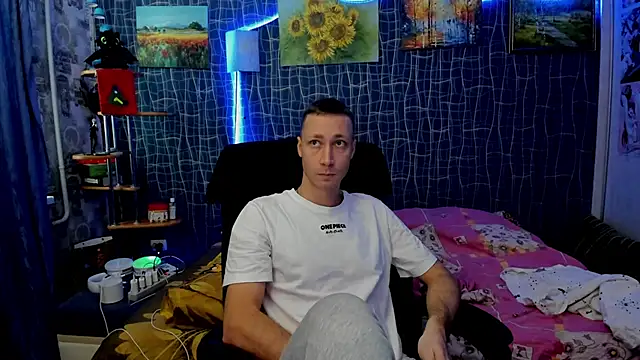 Snapshot of CuteBoy228 chatting on January 2026 11:58:02 AM CuteBoy228 online show from January 2026 11:58:02 AM