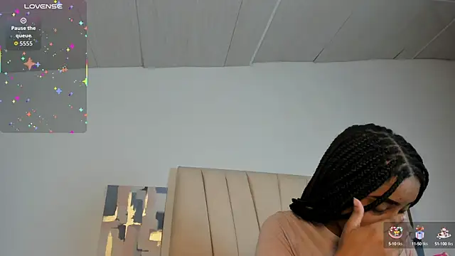 Sophia Ebony online show from October 2025 12:33:01 PM