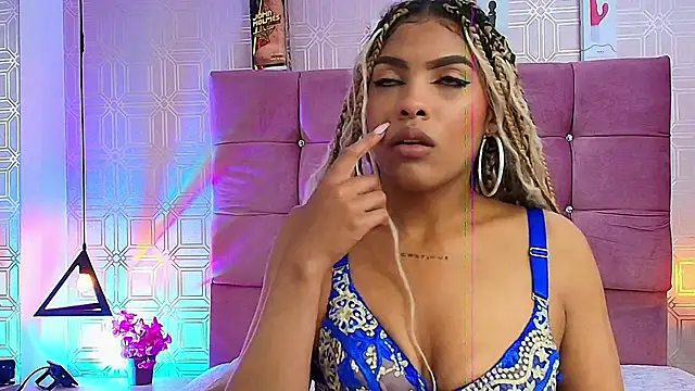 LexieBloom online show from September 2025 03:55:02 AM