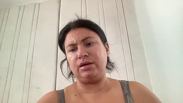 Snapshot of Desire-XOXOX chatting on October 2025 11:19:01 AM Desire-XOXOX online show from October 2025 11:19:01 AM