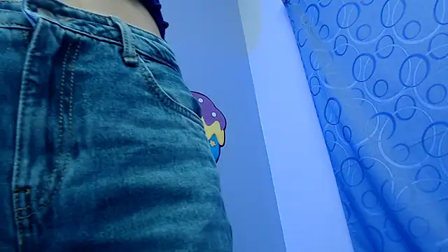 skinnykalitzo18 online show from February 2026 02:24:01 PM