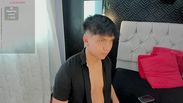 Thiago Kozak online show from January 2026 01:13:02 PM