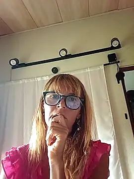 LunaNatural online show from September 2025 09:39:02 PM