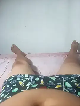 cora08 online show from November 2025 09:06:02 PM