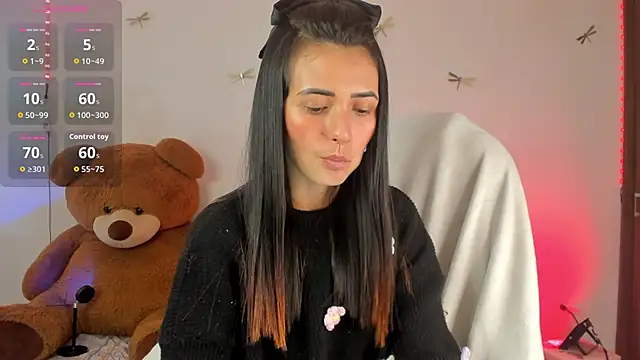 princessluna 19 online show from October 2025 09:15:01 PM