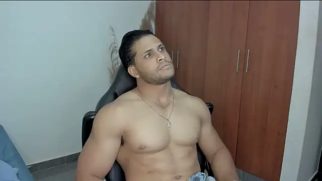 Evansdark1 online show from May 2026 11:45:02 PM