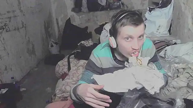 makarov1993 online show from November 2025 03:06:02 PM