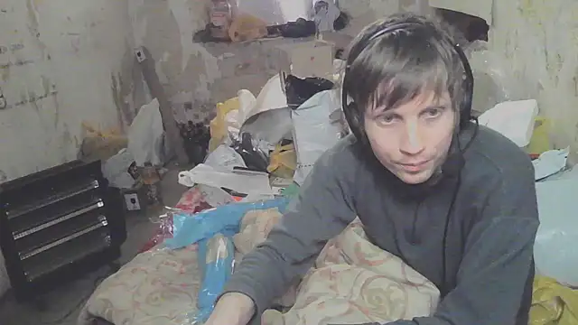 Snapshot of makarov1993 chatting on April 2026 12:30:02 PM makarov1993 online show from April 2026 12:30:02 PM