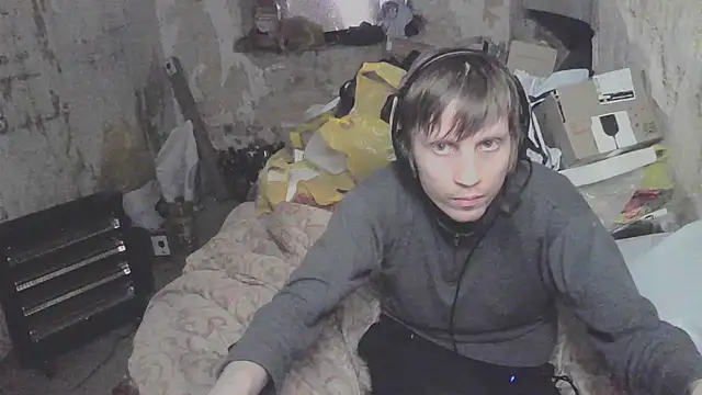 Snapshot of makarov1993 chatting on April 2026 07:58:01 PM makarov1993 online show from April 2026 07:58:01 PM