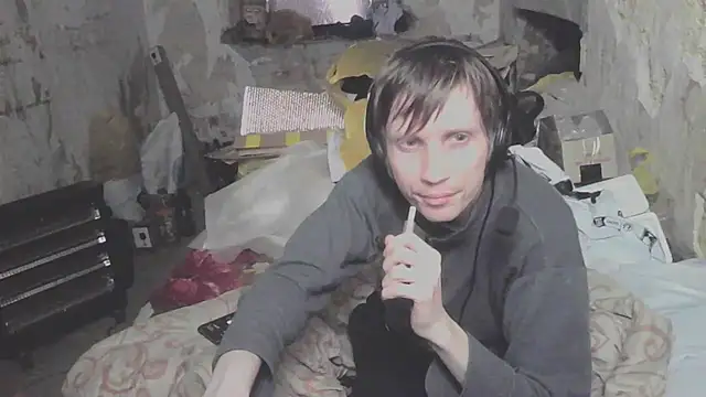 Snapshot of makarov1993 chatting on April 2026 07:59:01 PM makarov1993 online show from April 2026 07:59:01 PM