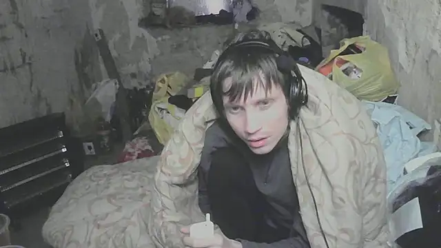 Snapshot of makarov1993 chatting on April 2026 02:27:02 AM makarov1993 online show from April 2026 02:27:02 AM