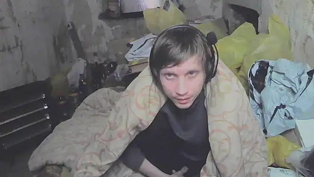 Snapshot of makarov1993 chatting on April 2026 05:47:02 AM makarov1993 online show from April 2026 05:47:02 AM