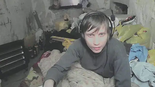 Snapshot of makarov1993 chatting on May 2026 09:03:02 AM makarov1993 online show from May 2026 09:03:02 AM