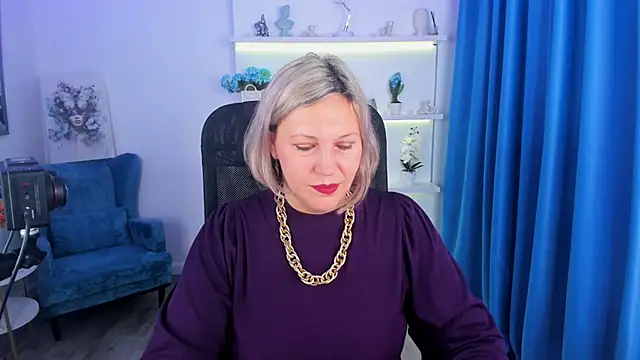 Snapshot of NinaStarle chatting on November 2025 04:22:01 AM NinaStarle online show from November 2025 04:22:01 AM