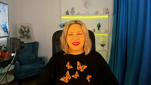 Snapshot of NinaStarle chatting on November 2025 04:36:01 AM NinaStarle online show from November 2025 04:36:01 AM