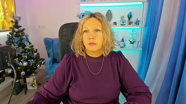 Snapshot of NinaStarle chatting on December 2025 09:14:02 AM NinaStarle online show from December 2025 09:14:02 AM