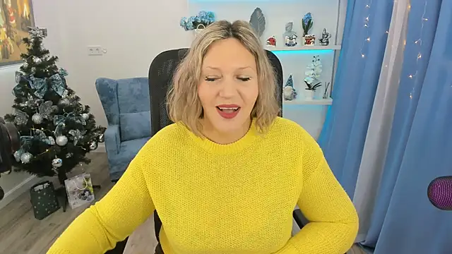 Snapshot of NinaStarle chatting on December 2025 11:39:02 AM NinaStarle online show from December 2025 11:39:02 AM