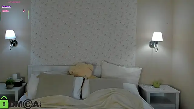 Chloee White online show from April 2026 09:25:02 AM