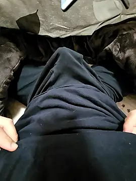 Snapshot of Takumin-mogmog chatting on December 2025 05:04:02 AM Takumin-mogmog online show from December 2025 05:04:02 AM