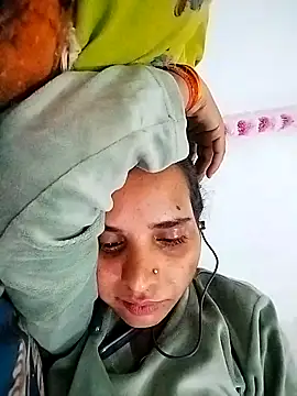 JHILMIL online show from November 2025 06:18:02 PM