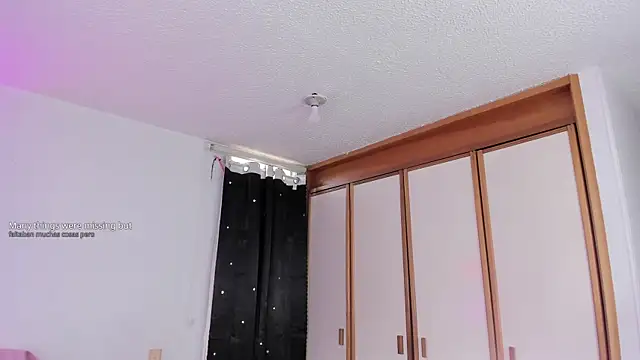 Londonttipton online show from October 2025 03:31:02 PM