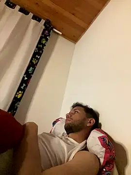 Michaell Spinelly online show from September 2025 03:27:02 AM