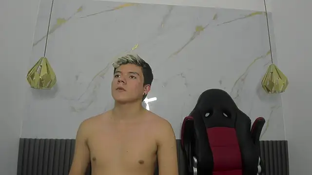 AndyFame1 online show from March 2026 06:04:02 PM