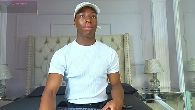 Snapshot of CharlesBrown_ chatting on May 2026 01:49:01 PM CharlesBrown online show from May 2026 01:49:01 PM