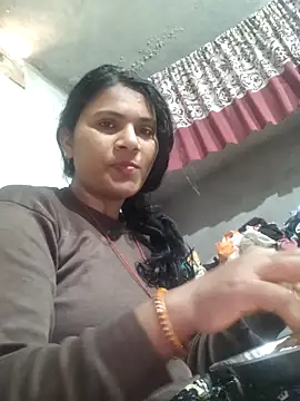 Snapshot of couple_71 chatting on December 2025 05:37:02 AM couple 71 online show from December 2025 05:37:02 AM