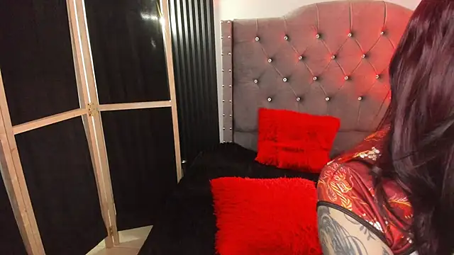 Snapshot of Scarbadgirl_ chatting on June 2026 03:51:02 AM Scarbadgirl online show from June 2026 03:51:02 AM