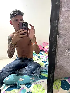 Boys bad23 online show from October 2025 02:49:01 PM