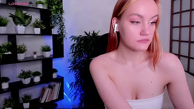 Snapshot of Ida_FaneStain chatting on November 2025 02:39:02 AM Ida FaneStain online show from November 2025 02:39:02 AM