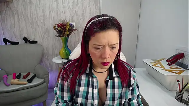 Snapshot of VeronicaBlake chatting on March 2026 01:06:01 PM VeronicaBlake online show from March 2026 01:06:01 PM