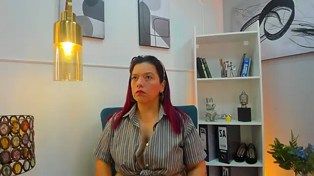 Snapshot of VeronicaBlake chatting on July 2026 12:56:02 PM VeronicaBlake online show from July 2026 12:56:02 PM