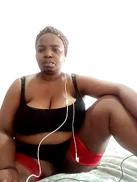 Snapshot of ShySexyBaddiexx chatting on October 2025 12:50:01 PM ShySexyBaddiexx online show from October 2025 12:50:01 PM