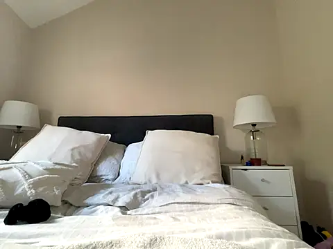 FrancescaXO online show from September 2025 02:32:01 PM