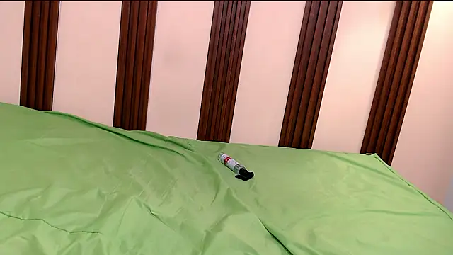 kimberly18cute online show from January 2026 12:16:02 AM