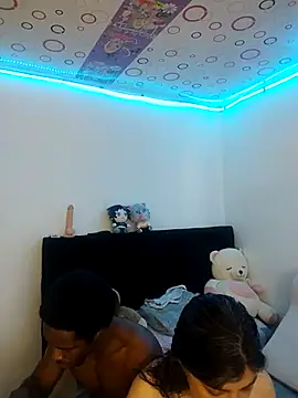 queemking online show from February 2026 09:22:01 PM