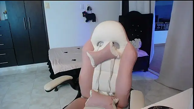 Elizabeth rose02 online show from October 2025 11:25:02 PM