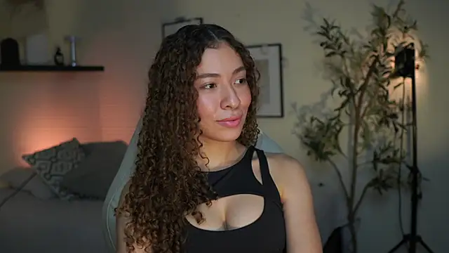 Snapshot of isabella-garcia- chatting on July 2026 11:51:01 PM isabella-garcia- online show from July 2026 11:51:01 PM