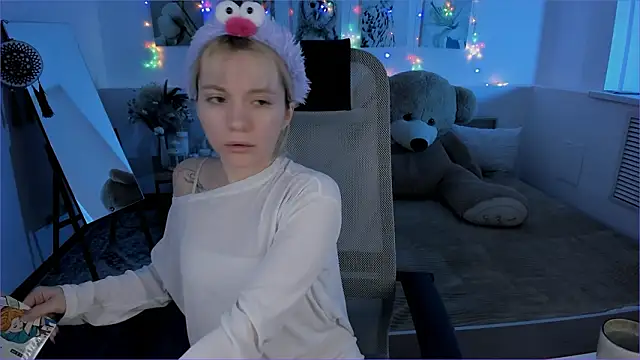 AuroraWrenfield online show from February 2026 01:32:02 AM