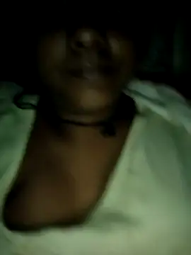 Snapshot of Sweet_Liza04 chatting on October 2025 02:20:01 AM Sweet Liza04 online show from October 2025 02:20:01 AM