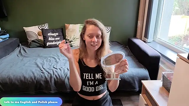 Eveline Beauty Kitty online show from October 2025 03:10:02 PM