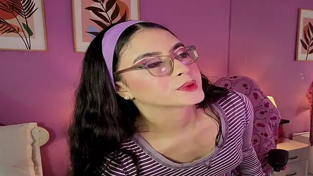 Snapshot of LiLLiAnderson chatting on September 2025 11:47:02 AM LiLLiAnderson online show from September 2025 11:47:02 AM