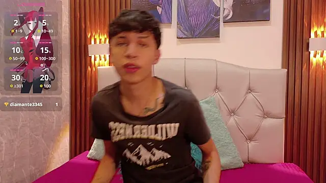 Axel  Evans online show from September 2025 05:04:02 PM